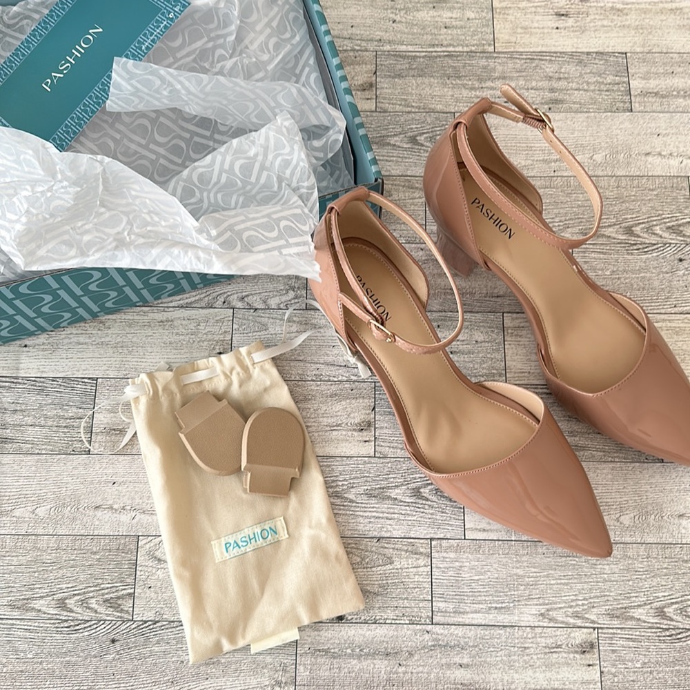 CONVERTIBLE HEEL - Pashion 1.0 The D'Orsay Latte Patent Block 3 Inch
